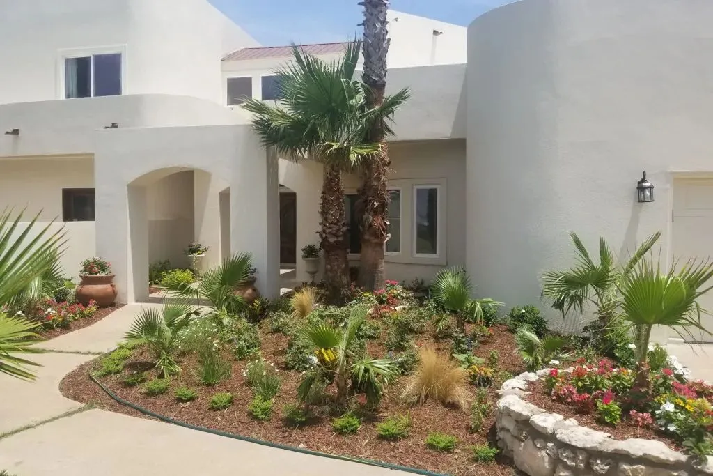 Stone Paths & Gravel Walkways Home